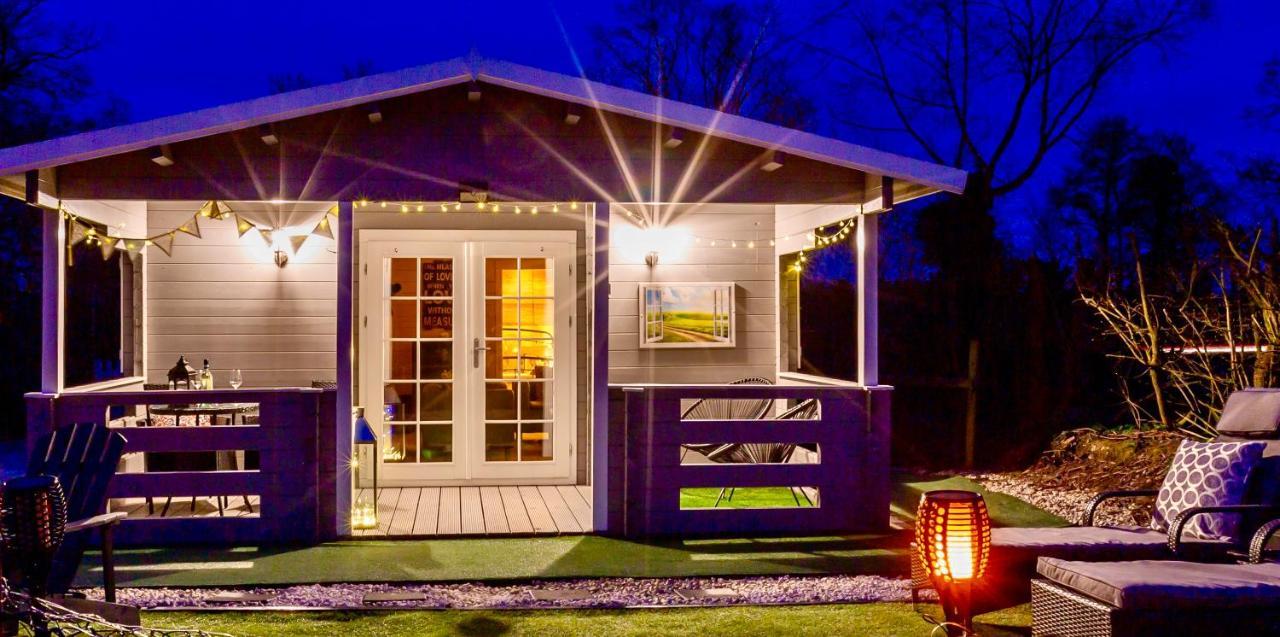 Sunset Log Cabin Sudbury  Exterior photo
